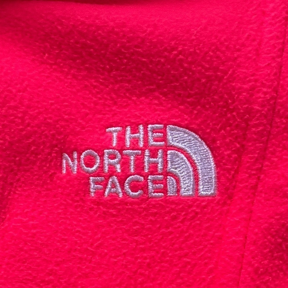 The North Face Vibrant Pink Fleece Jacket - Picture 2 of 5